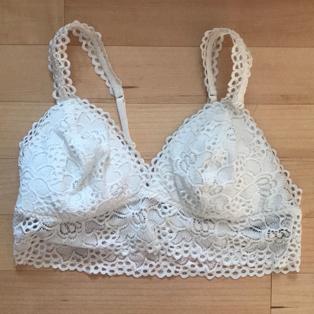 Series Lace Bralette
